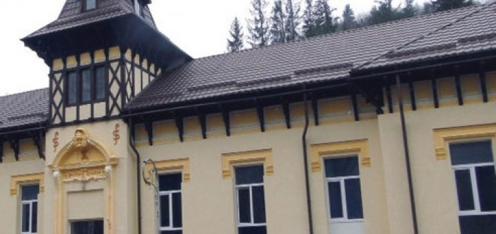 Spitalul